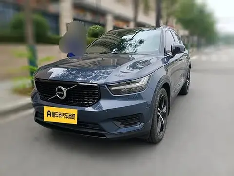 Volvo XC40 2022