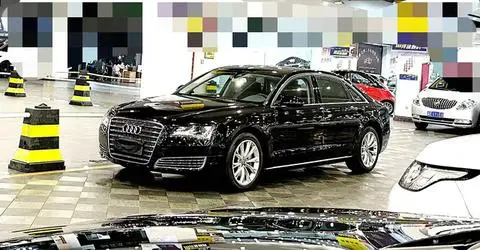Audi A8 2014