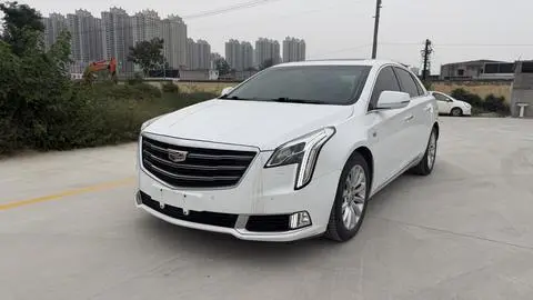 Cadillac XTS 2018 — фото 1