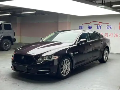 Jaguar XJ 2013