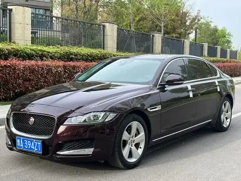 Jaguar XFL 2018