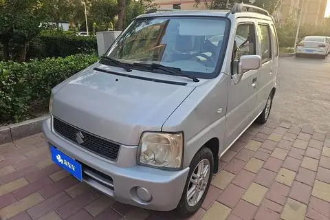 Suzuki 北斗星 2015