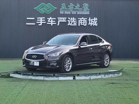 Infiniti Q50L 2016 — фото 1