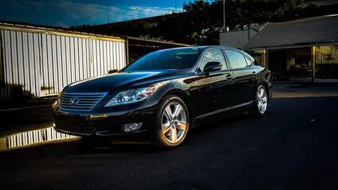 Lexus LS 2010