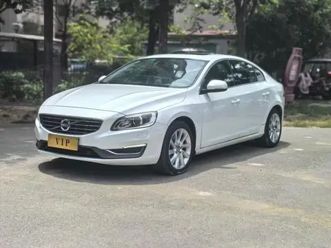 Volvo S60 2015