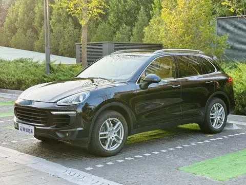 Porsche Cayenne 2016