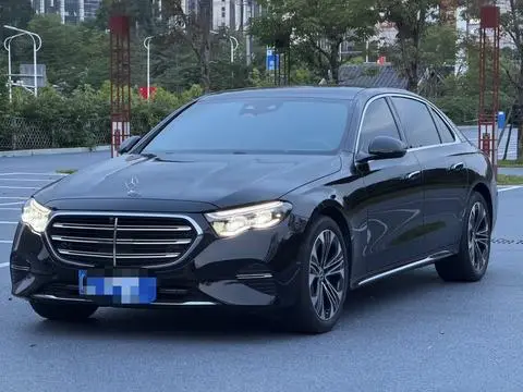 Mercedes-Benz E-Class 2025