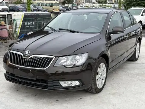 Skoda Superb 2013