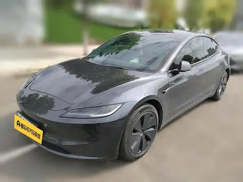 Tesla Model 3 2023 — фото 1