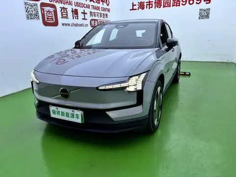 Volvo EX30 2025