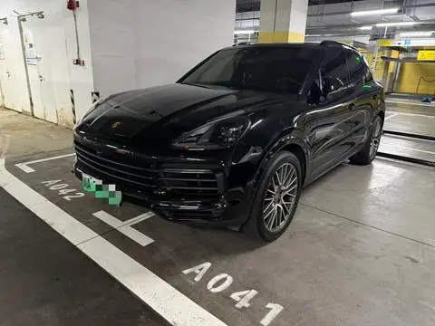 Porsche Cayenne E-Hybrid 2023