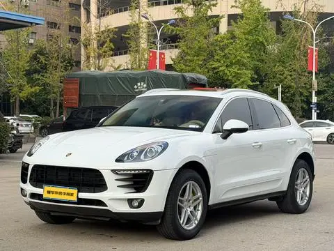 Porsche Macan 2016