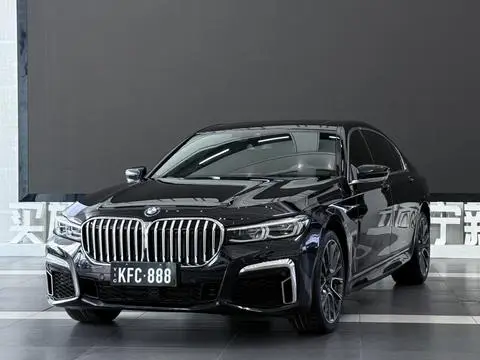 BMW 7 Series 2019 — фото 1