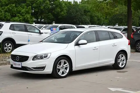 Volvo V60 2015