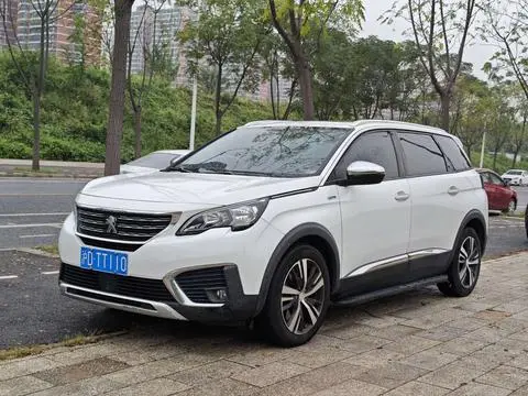 Peugeot 5008 2017