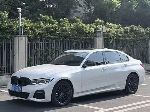 BMW 3 Series 2020 — фото 1