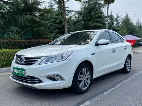 Changan Eado 2015 — фото 1