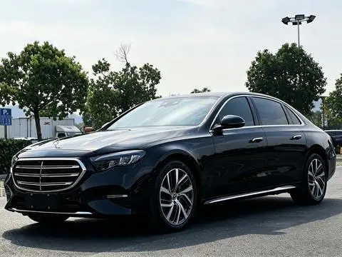 Mercedes-Benz E-Class 2025