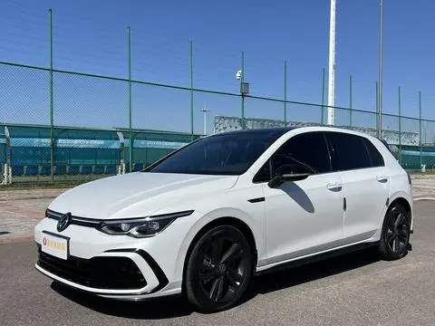 Volkswagen Golf 2023