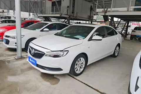 Buick Excelle GT 2021 — фото 1