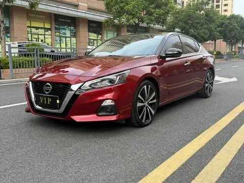 Nissan Teana 2021 — фото 1