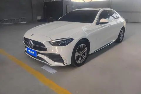 Mercedes-Benz C-Class 2022
