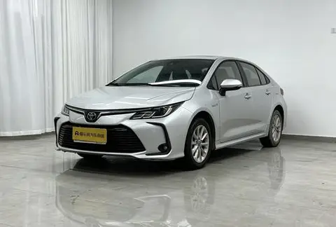 Toyota Corolla 2021 — фото 1
