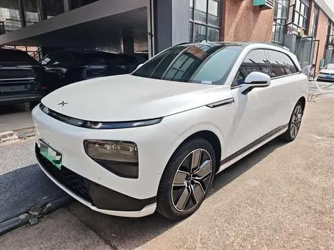 XPeng 小鹏G9 2022