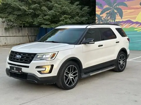 Ford 探险者 2016