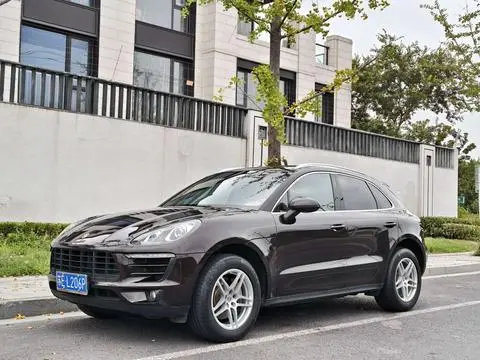 Porsche Macan 2015 — фото 1