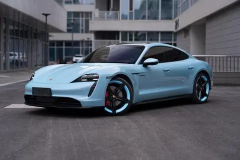 Porsche Taycan 2019