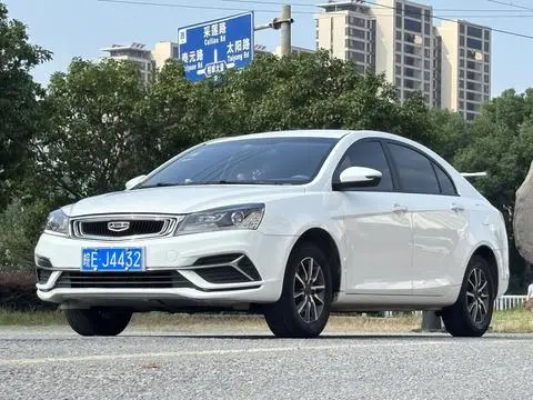 Geely 帝豪 2019 — фото 1
