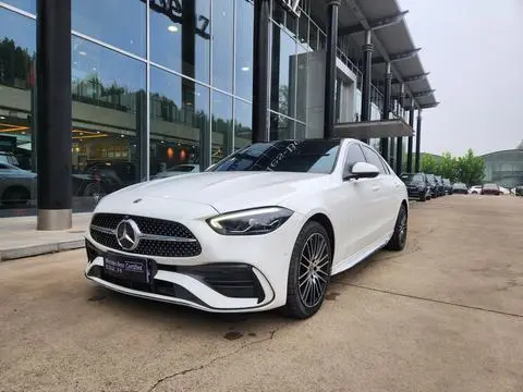 Mercedes-Benz C-Class 2024
