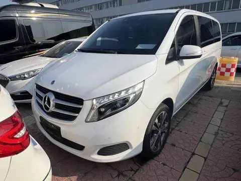 Mercedes-Benz V-Class 2017