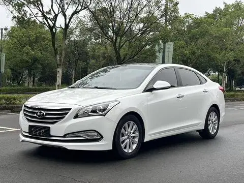 Hyundai 名图 2014