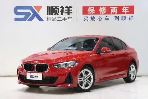 BMW 1 Series 2019 — фото 1