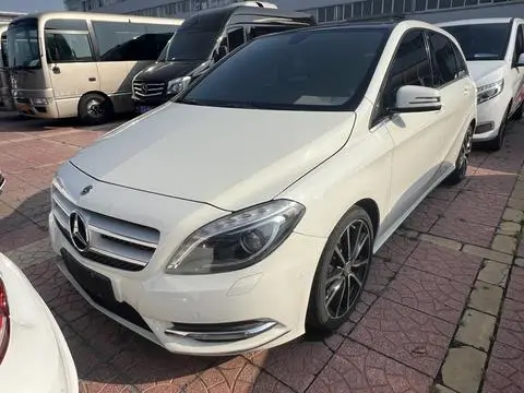 Mercedes-Benz B-Class 2012