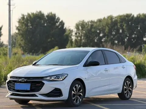 Chevrolet 科鲁泽 2022 — фото 1