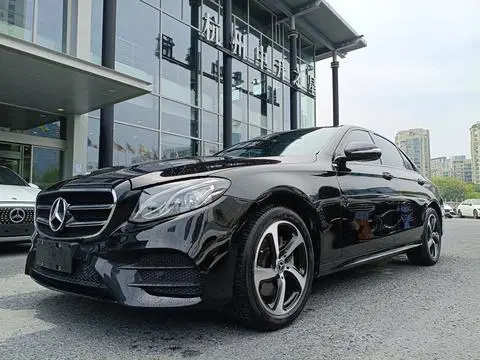 Mercedes-Benz E-Class 2018 — фото 1