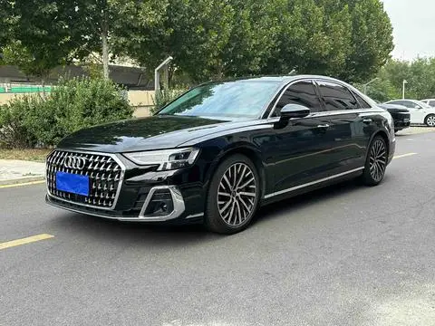 Audi A8 2024 — фото 1