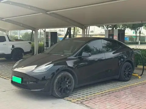 Tesla Model Y 2022 — фото 1