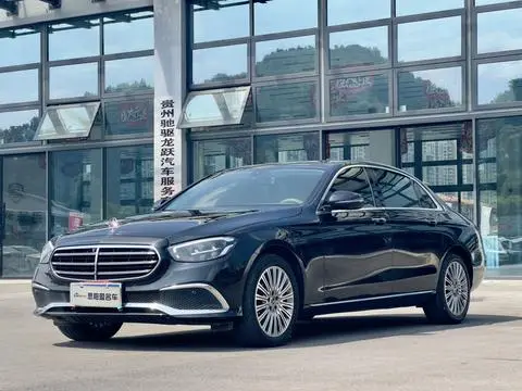 Mercedes-Benz E-Class 2023 — фото 1