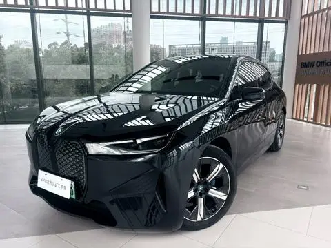 BMW iX 2023