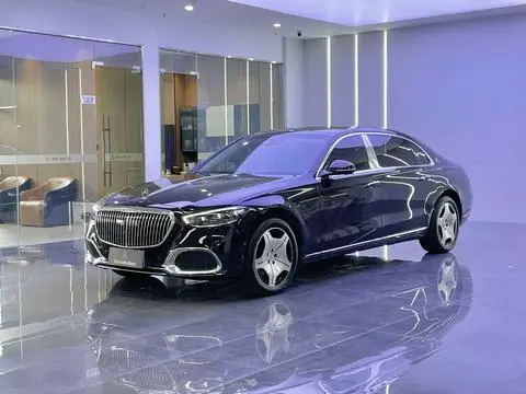 Mercedes-Benz 迈巴赫S-Class 2024