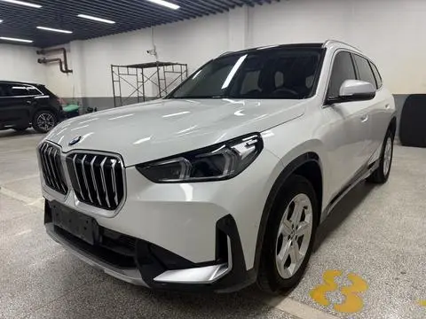 BMW X1 2023 — фото 1