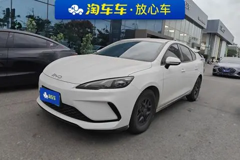 BYD Seal05 DM 2025