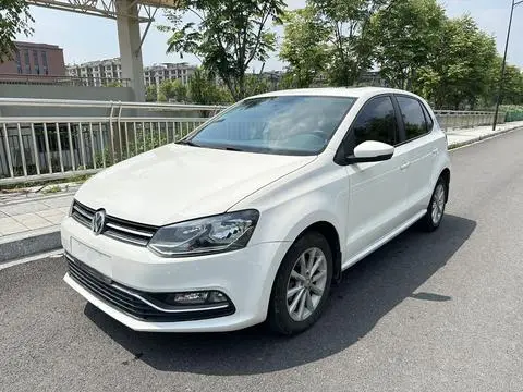 Volkswagen Polo 2016 — фото 1