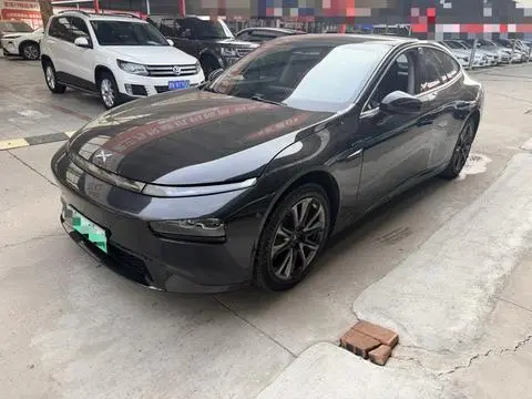 XPeng 小鹏P7 2023