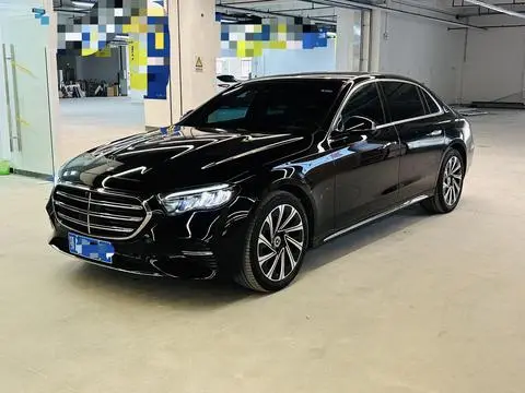 Mercedes-Benz E-Class 2025