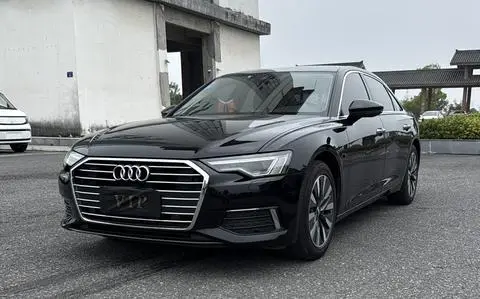 Audi A6L 2019 — фото 1